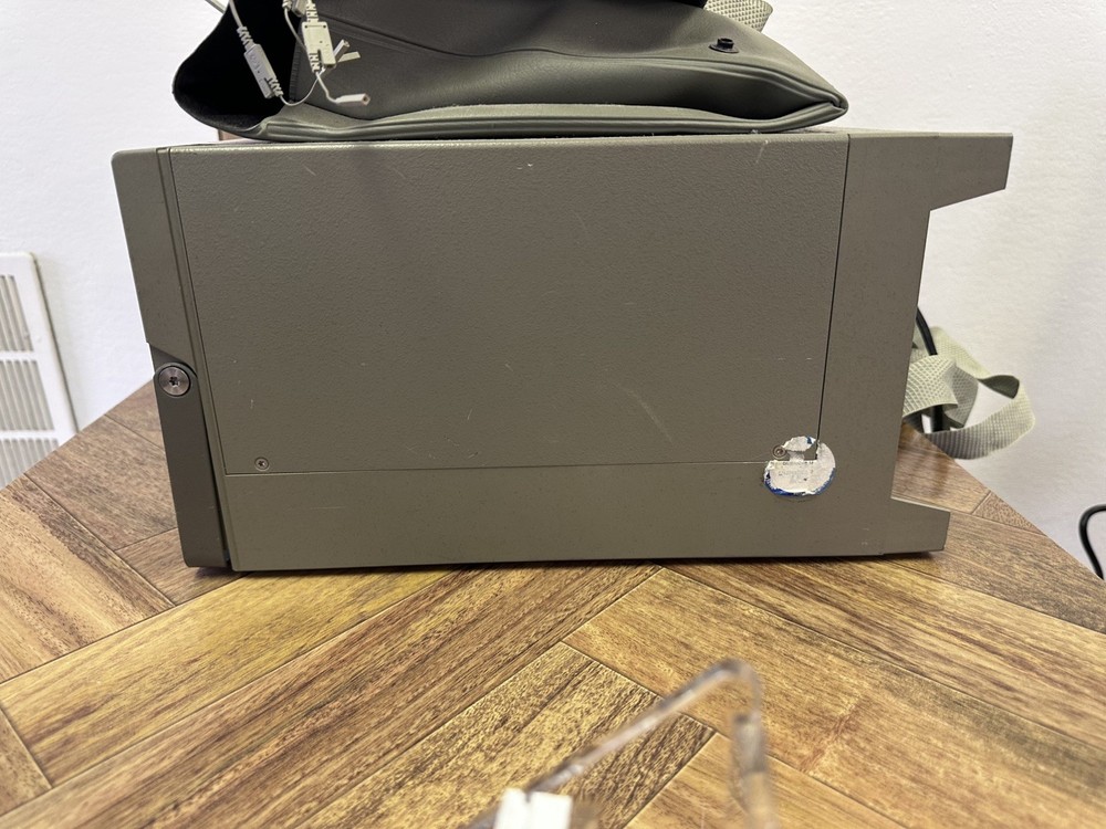 HP Hewlett Packard 1650B Logic Analyzer