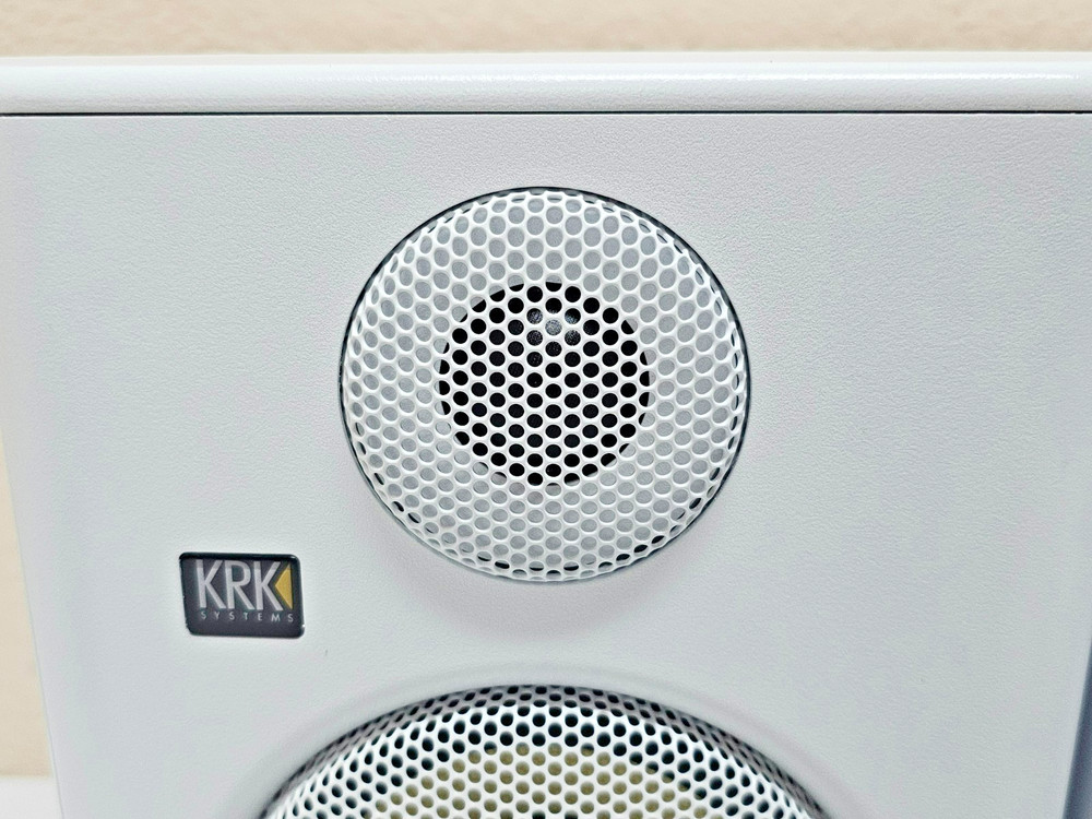 KRK ROKIT RP5 G5 Studio Monitors White