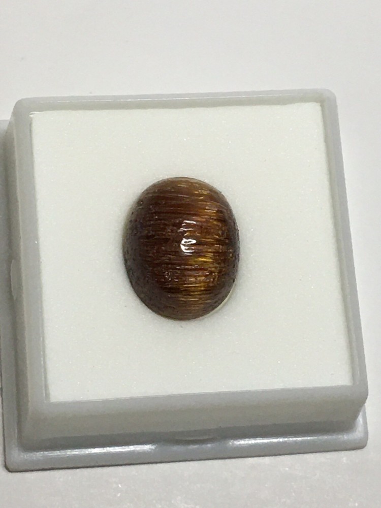 Gemstone loose  cabujon cats eye