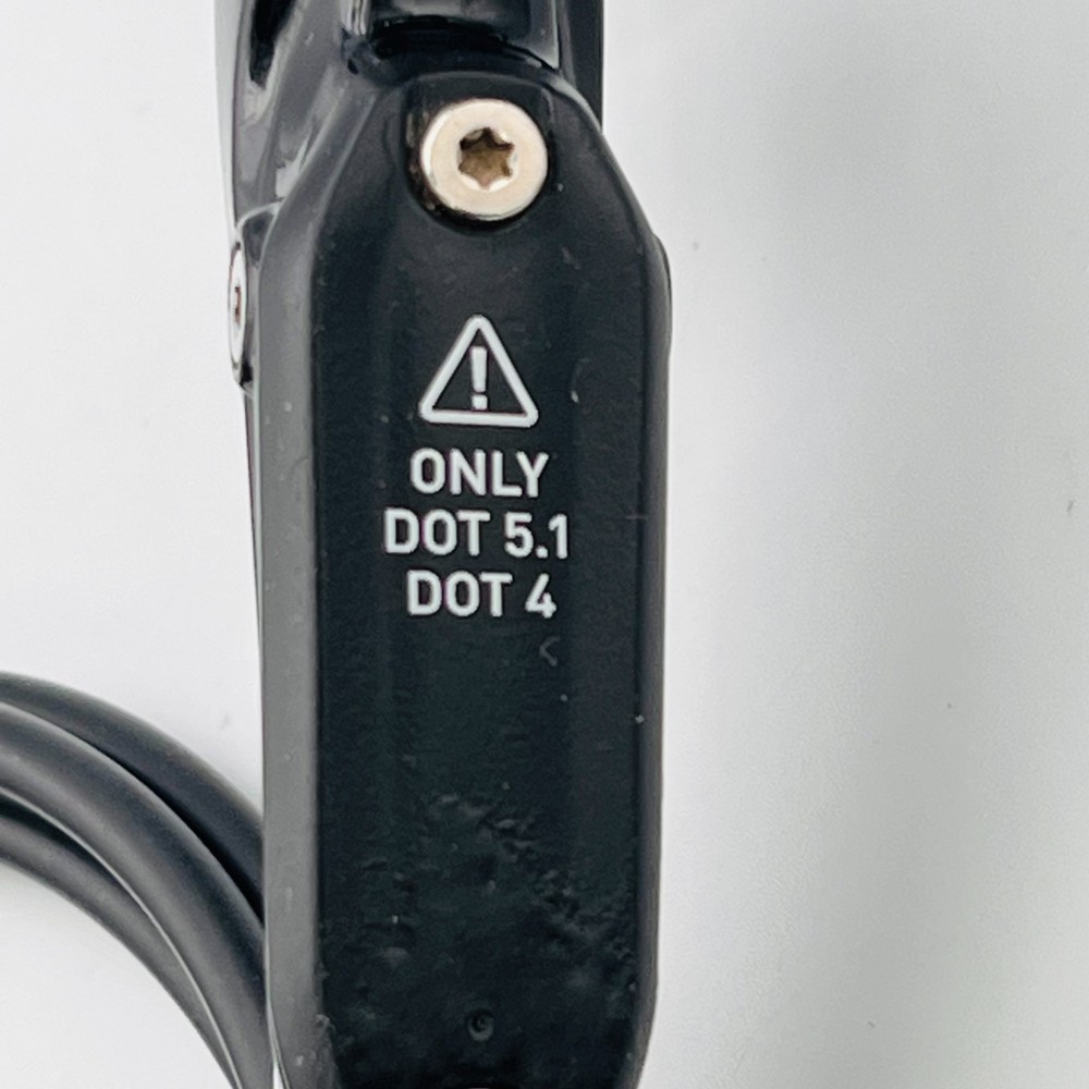 A set of SRAM Guide R
