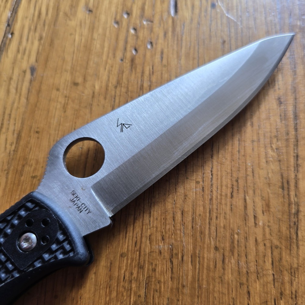 SPYDERCO ENDURA 4 LOCKBACK KNIFE VG-10 PLAIN EDGE