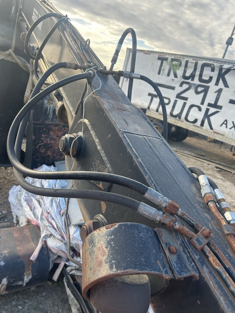 Serco 7000 Log Grapple Attachment with Operator Seat for Excavator