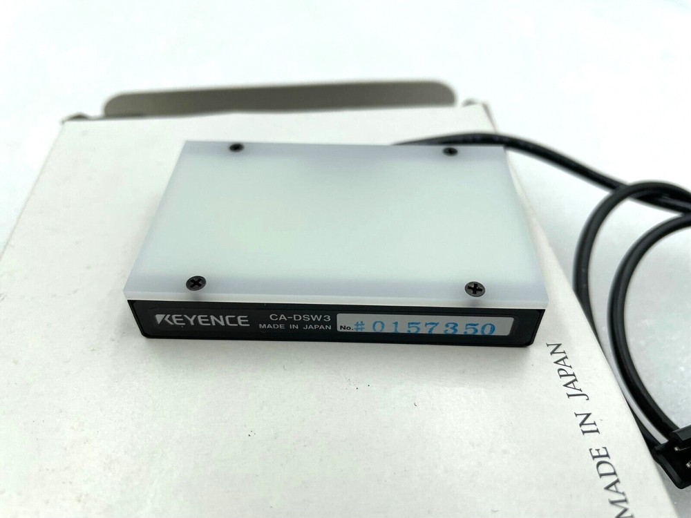KEYENCE CA-DSW3 White Backlight Light Source New
