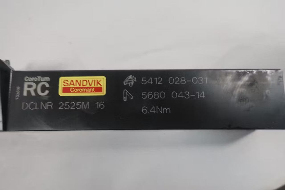 Sandvik DCLNR 2525M 16 Coromant Tool Holder