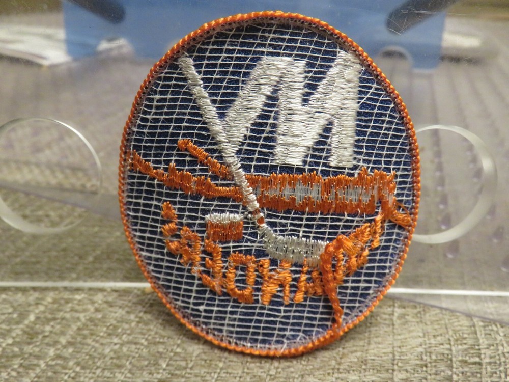 NEW YORK ISLANDERS PATCH (2 1/2" in diameter)