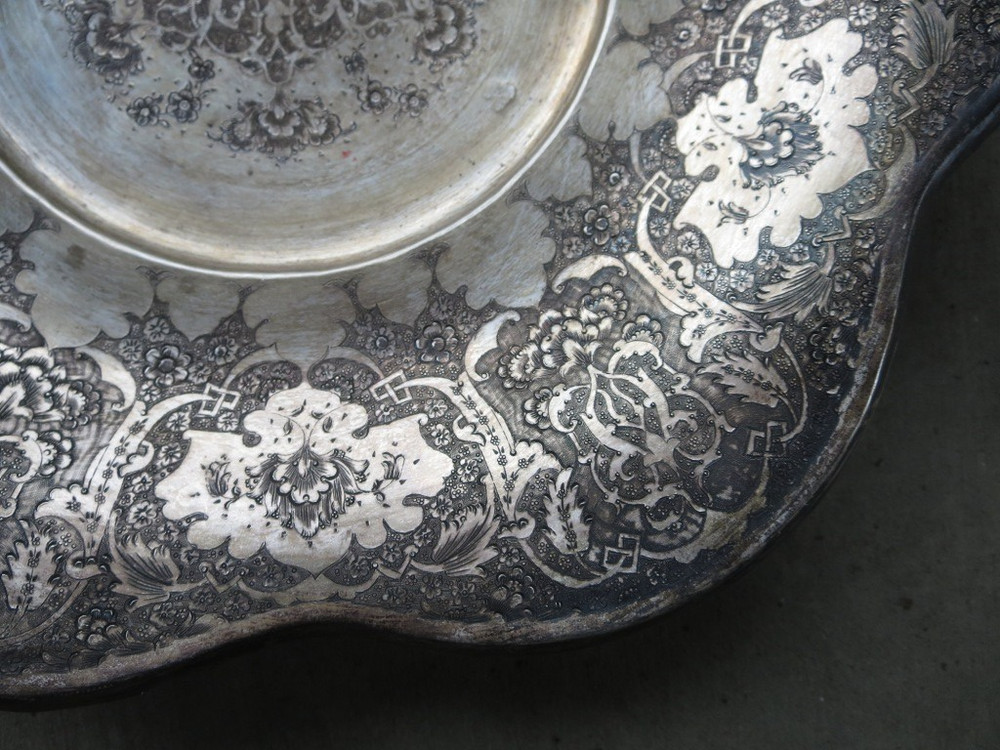 LARGE ANTIQUE PERSIAN 875 SOLID SILVER HAND ENGRAVED PLATTER