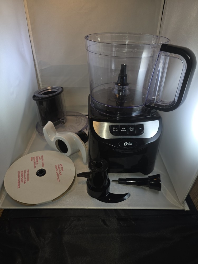 Open BOX - Oster FPSTFP135 Total Prep 10-Cup Food Processor with Easy-Touch Tech