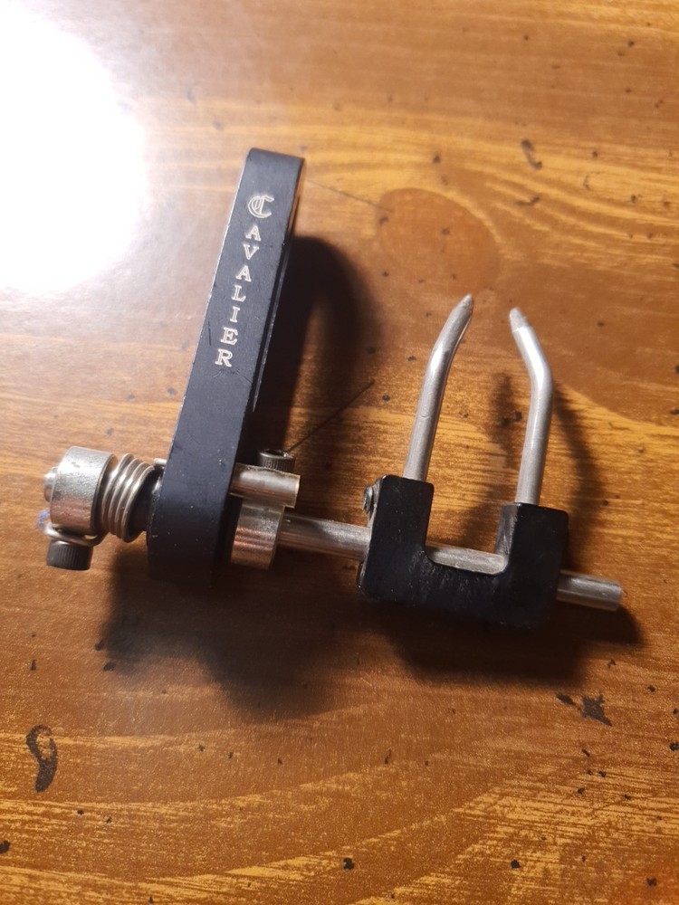 Cavalier Left Handed Prong Style Arrow Rest