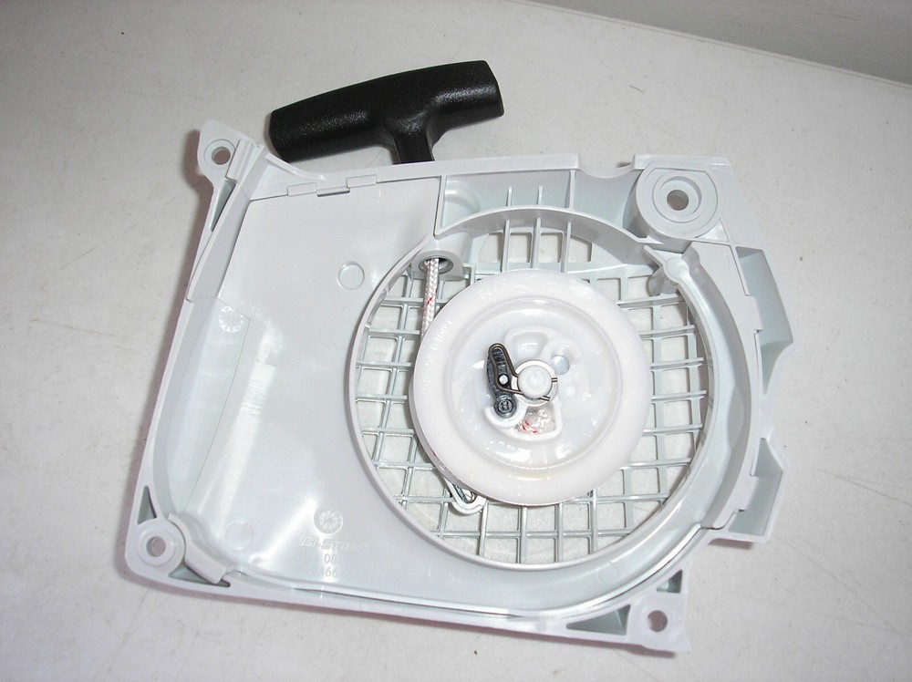 NEW GENUINE OEM STIHL MS271 CHAINSAW RECOIL / PULL STARTER
