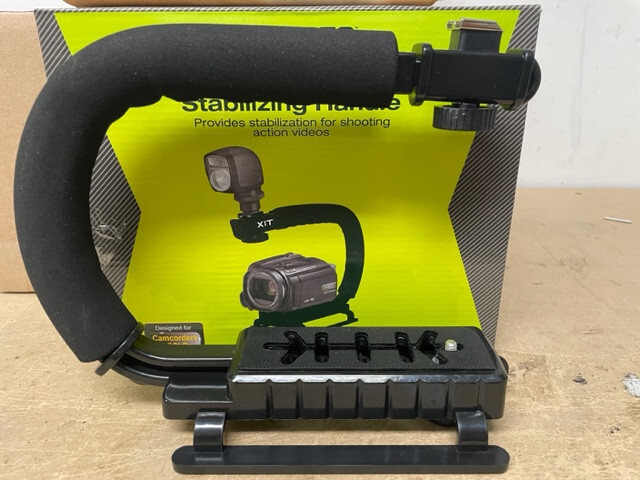 Xit Professional Video Grip (Black) Stabilitizing Handle  DSLRs/Camcorders New!!