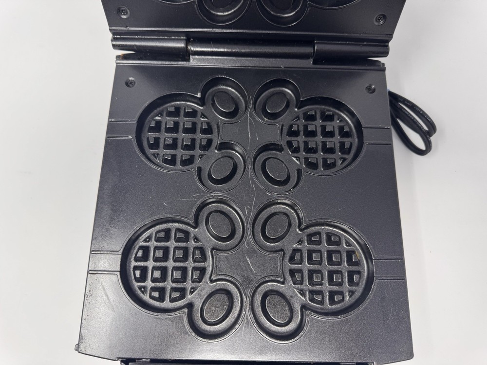 Disney Mickey Mouse Waffle Maker DCM-4 Tested Working