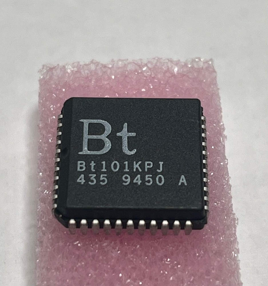 BT101KPJ Brooktree PLCC-44 8-bit VIDEODAC NOS