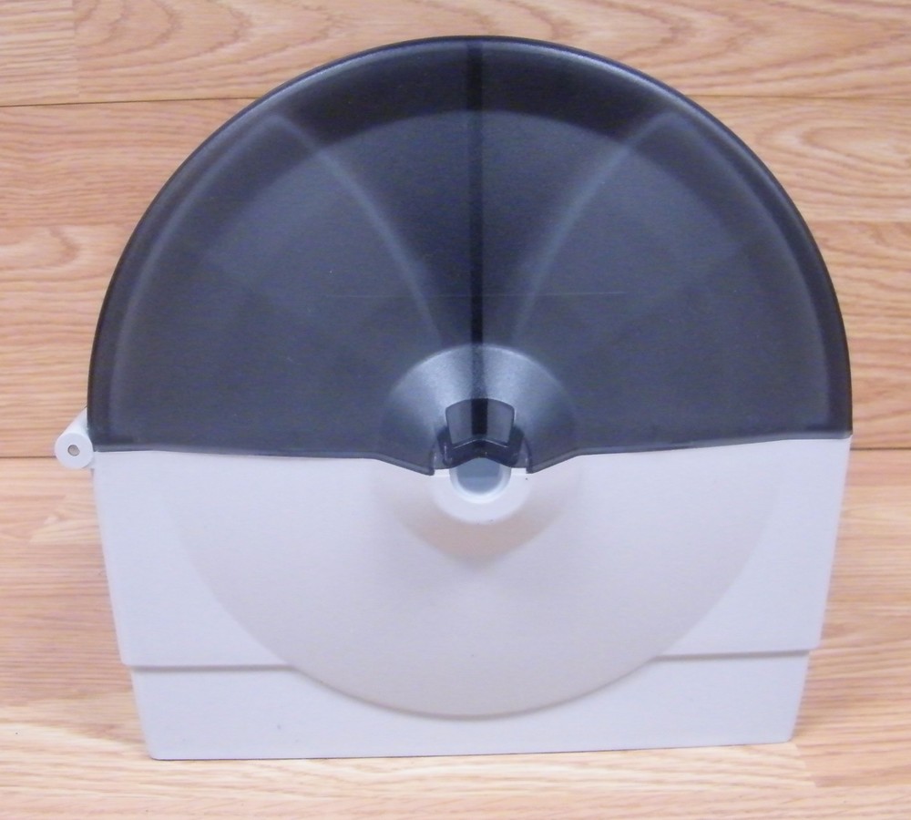 Marathon (GP5433) Self Threading Center Pull Paper Towel Dispenser Only **READ**