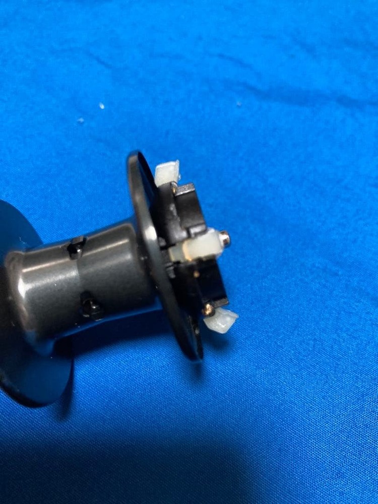 SHIMANO Scorpion MD 200 HG