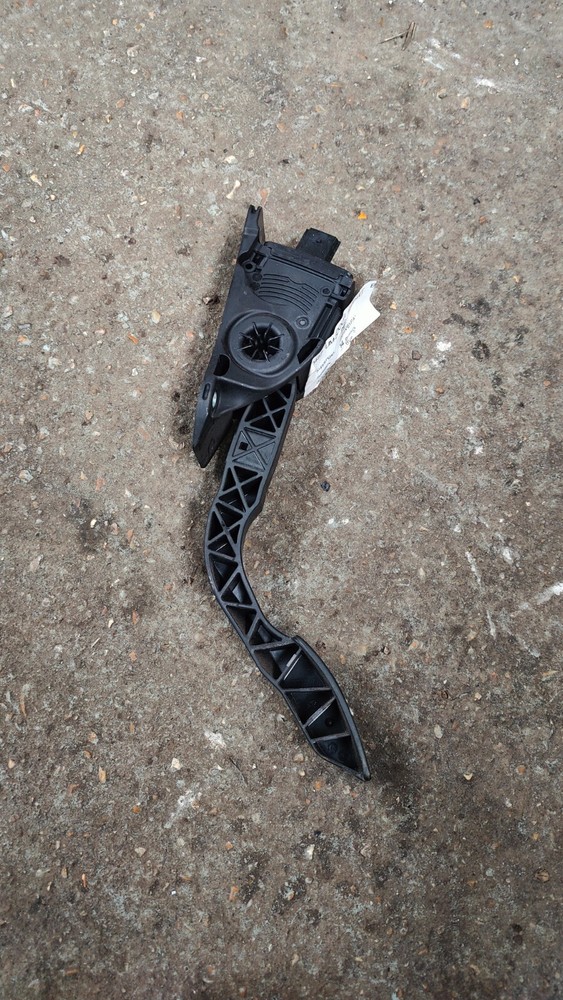 2012 FORD FOCUS ACCELERATOR THROTTLE PEDAL BV61-9F836-BB