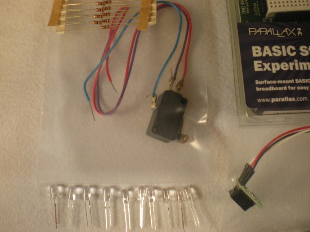 Micro Controller Basic Stamp Board Kit, + Motors + Sensors +More (DESCRIPTION)