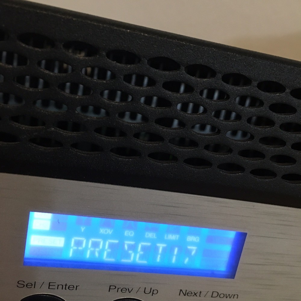 Crown DSi2000 2-Ch Power Amplifier - JBL