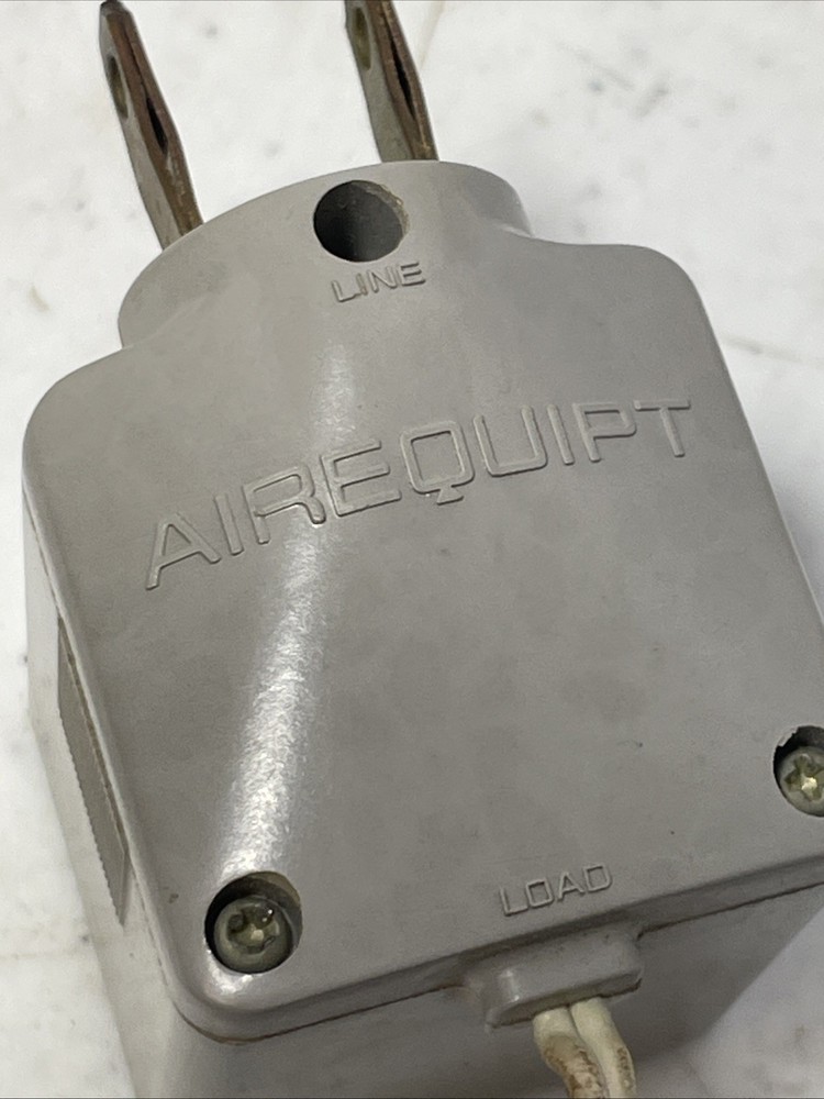 Vintage Airequipt Transformer Class 2 3V