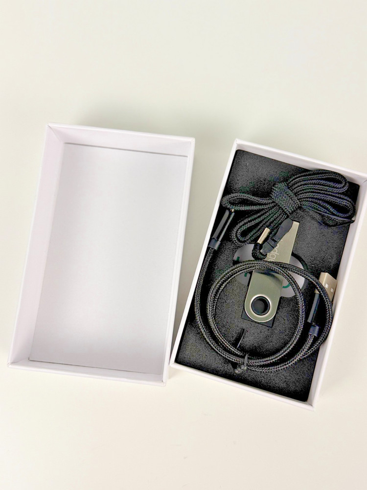 Ledger Nano S Cryptocurrency Hardware Wallet Open Box Complete Mint Unused