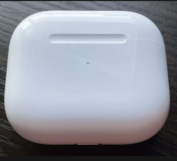 Apple Airpods 3rd Generation with MagSafe Charging Case Authentic Set