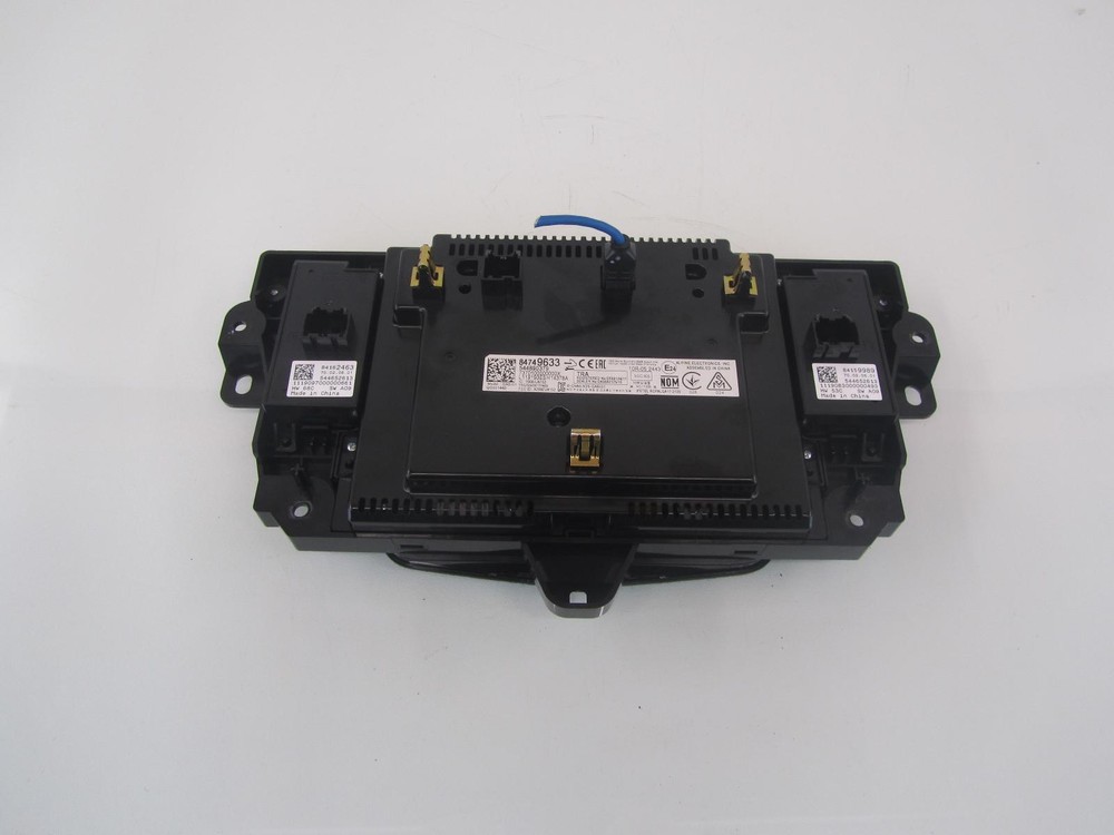 20-21 CADILLAC XT5 Audio Radio Control Panel Controller Display Screen 84749633