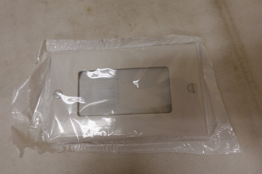 Acuity Sensor Switch 212F7M, SPODM SA WH, Low Voltage SwitchPod Vacancy Auto-On