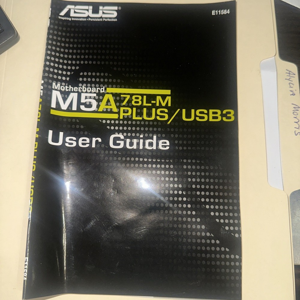 Accessory Pack AMD ASUS M5A78L-M Plus/usb3 Motherboard DVD Guide