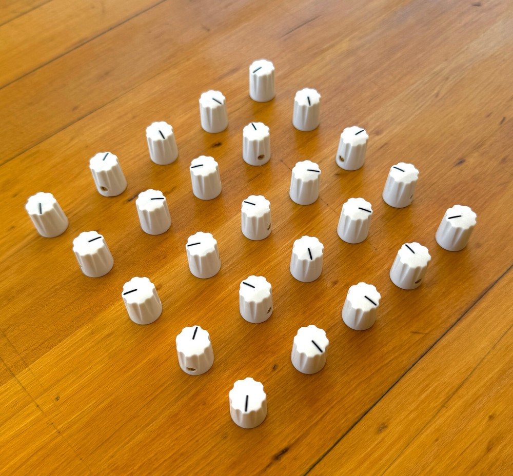 Davies 1900h Clone Knobs - Chia Shin - 25pcs - (Eurorack Modular Synth)