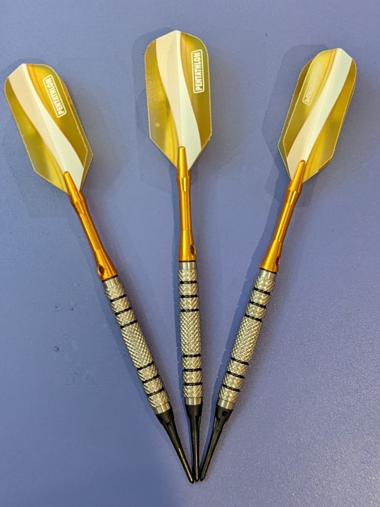 Horizon Darts Array  #1 80% Tungsten 16g Soft tip-Free Shipping- Includes Case