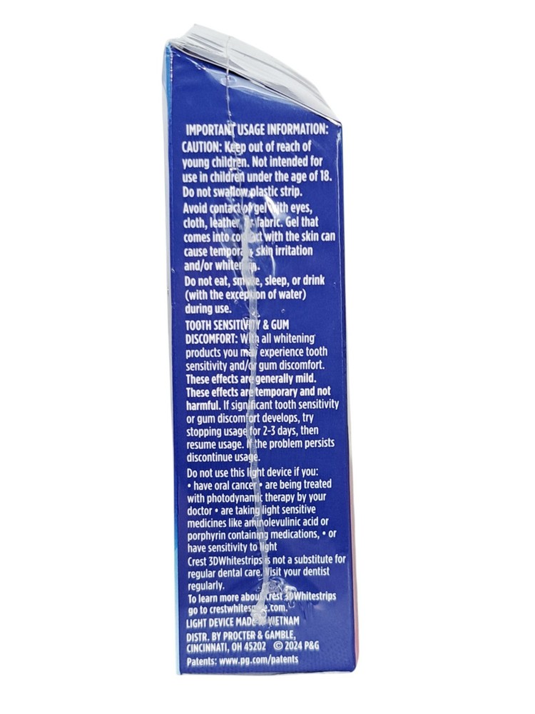 CREST 3D WHITESTRIPS SENSITIVE+LED LIGHT- 28 STRIPS - EXP: 10/26