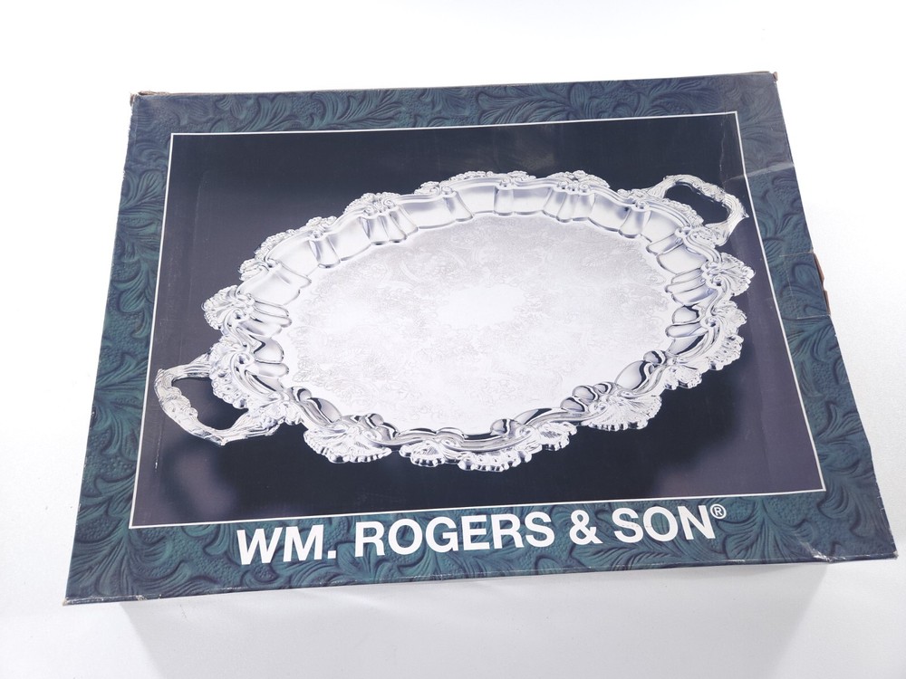 WM Rogers & Son Silverplated Chippendale Tray Footed w Handles 00110566