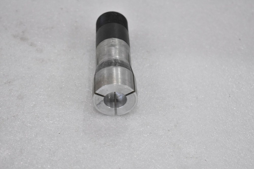 UNBRANDED 1-1/2" COLLET WITH 1/8" PILOT HOLE AND 3/8" THREADED HEX FITTING