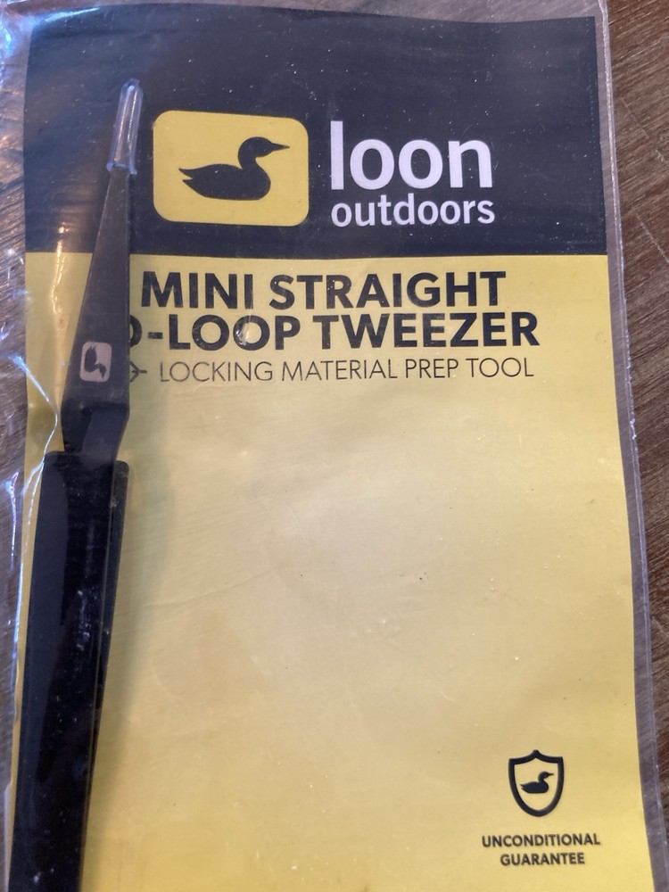 Loon Outdoors Mini Straight D-Loop Tweezer Self-Locking Smooth Tips Black Tool