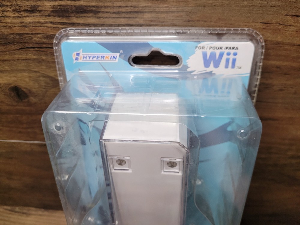 Hyperkin Lighting Stand with Cooling Fan for Wii console NEW