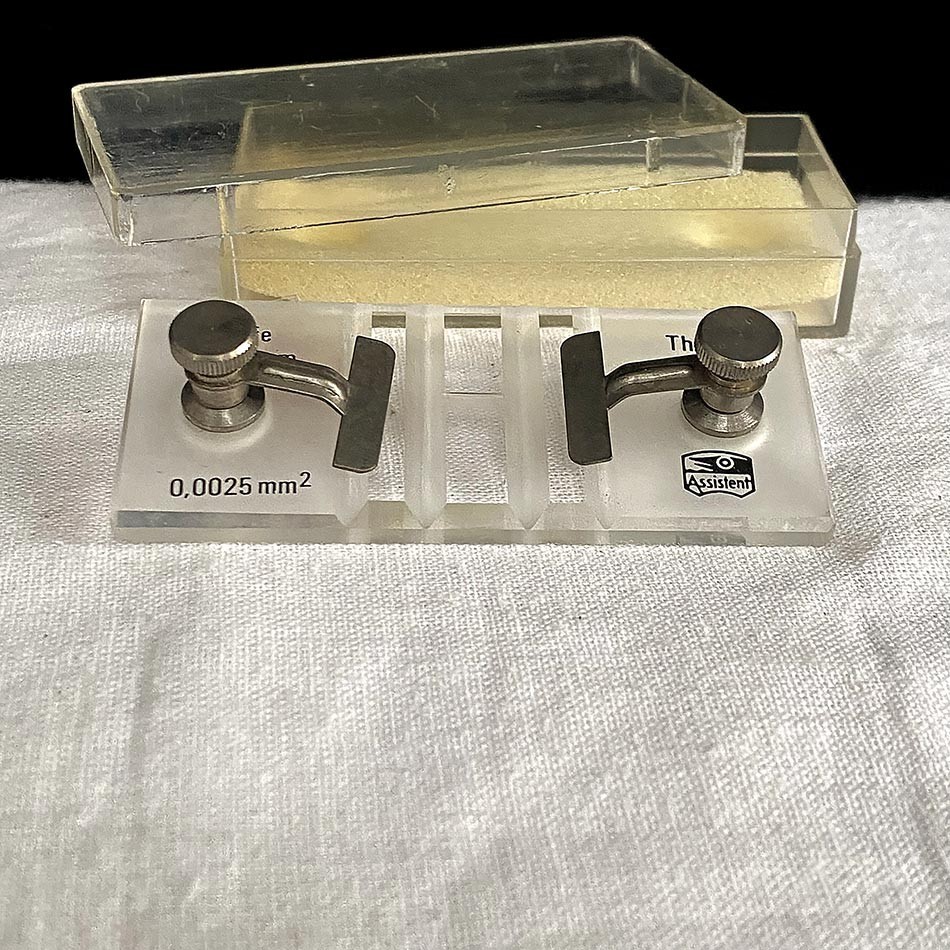 1960s West German Made Assistent Thoma Counting Slide Set