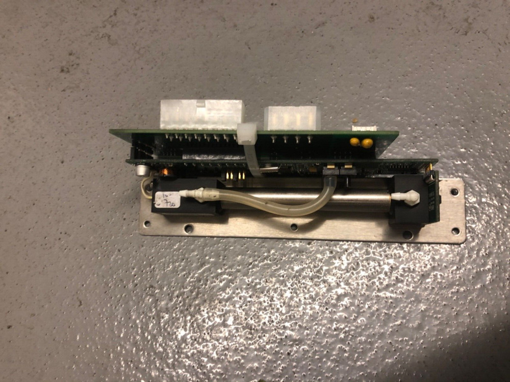 CRESTLINE INSTRUMENTS Model 7912: HC, CO2, CO Gas Analyzer