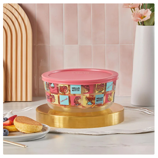 Pyrex 8-piece Hello Kitty Decorated Glass Food Storage Set