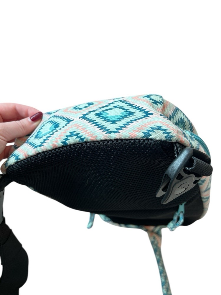 Kavu Switch Slinger- Sunset Diamond Pattern