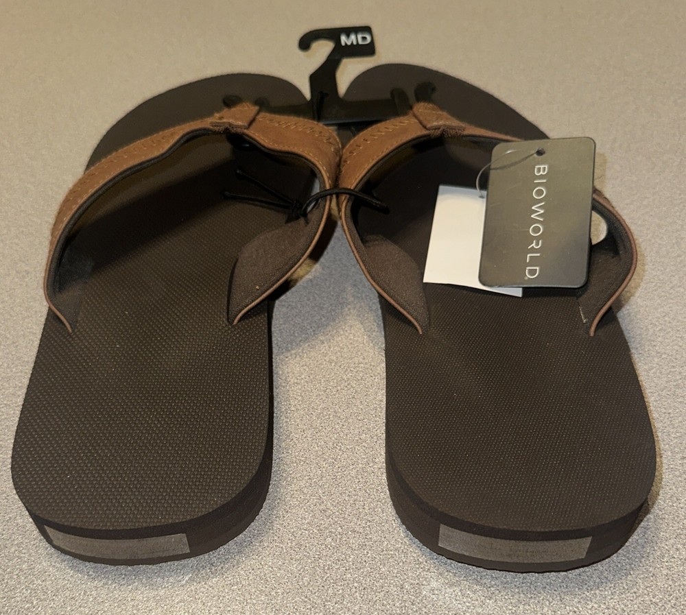 Bioworld Men's Size MD Brown Man Made Materials Flip Flops