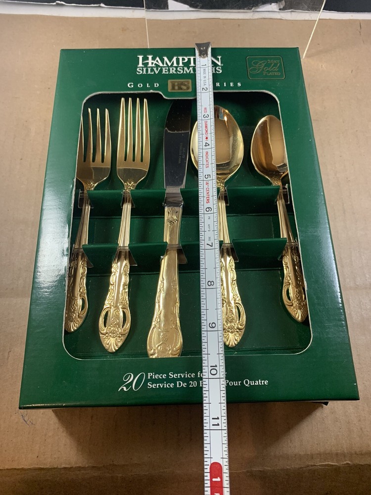Hampton Silversmiths 24 KT Plated 20 Pc Set NOS NEW Versailles Flatware Dinner