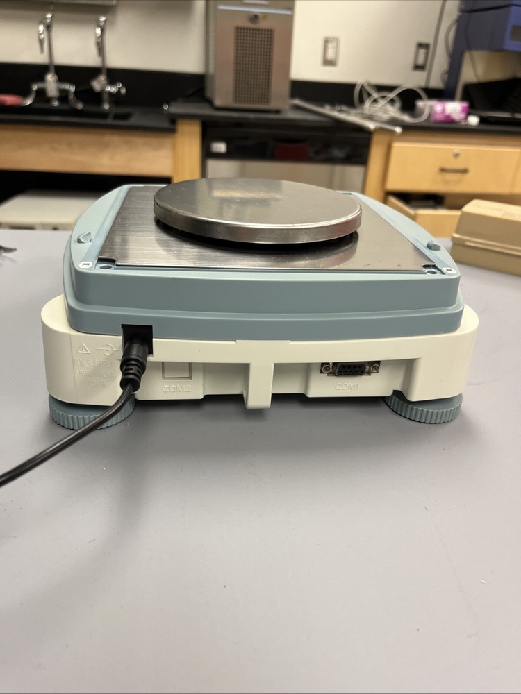 Ohaus Adventurer Pro AV213