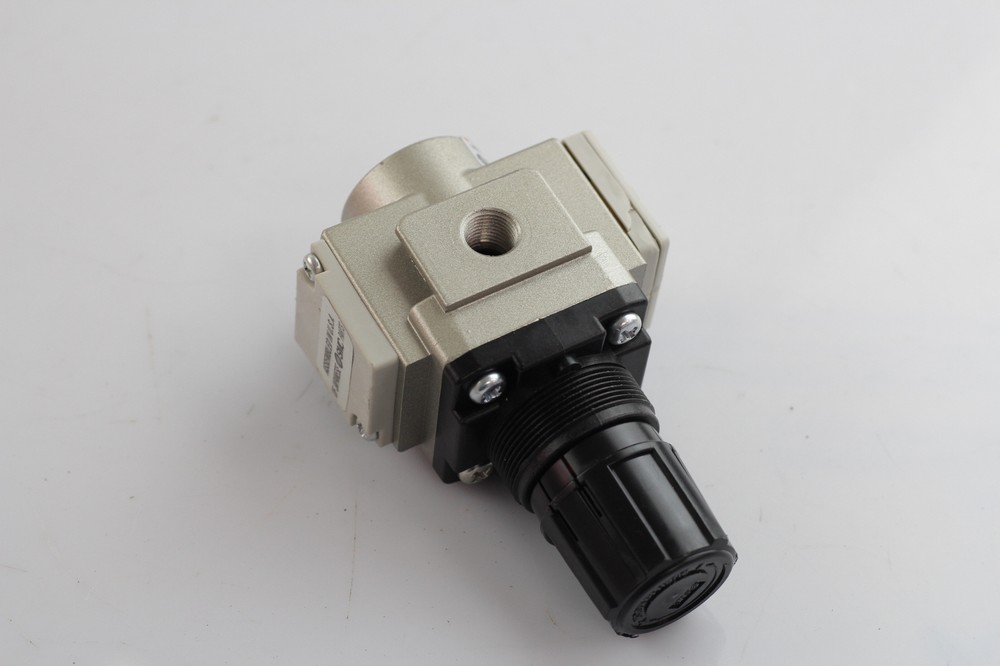SMC AR20-N01EH-Z Air Regulator