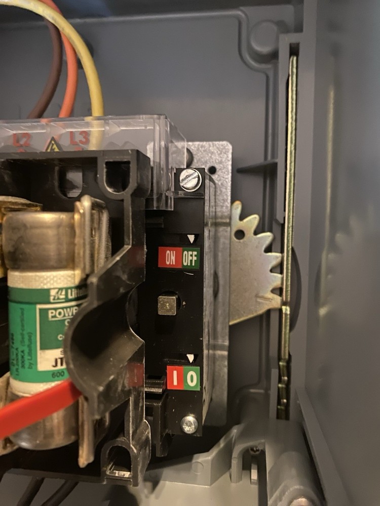 Electrical Box HUBBELL HBL430MIF7W