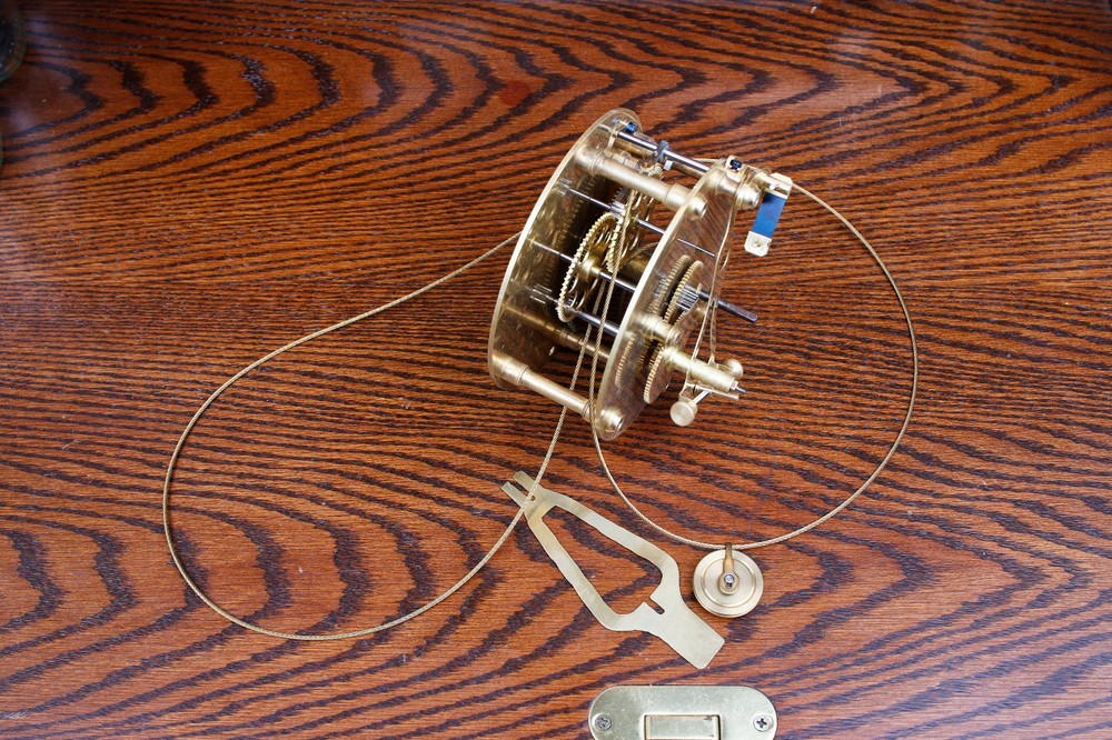 Seth Thomas Regulator # 1 Extra Round Terry Movement Weight Driven Wall Clock