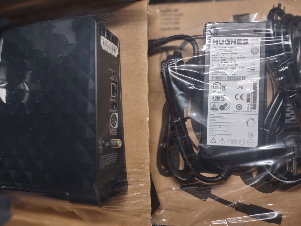 HUGHES HT2010 Satellite Router - Dual Band SATELLITE ROUTER DECODER