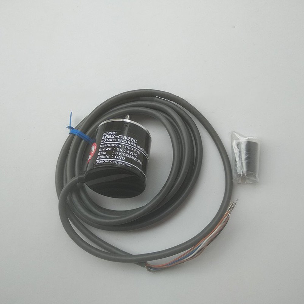 NEW IN BOX Omron Rotary Encoder E6B2-CWZ6C 600P/R 5-24VDC FAST SHIP