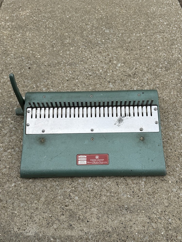 Vintage GBC Comb Binding Machine Model 16-DB, Cast Iron, General Binding Corp