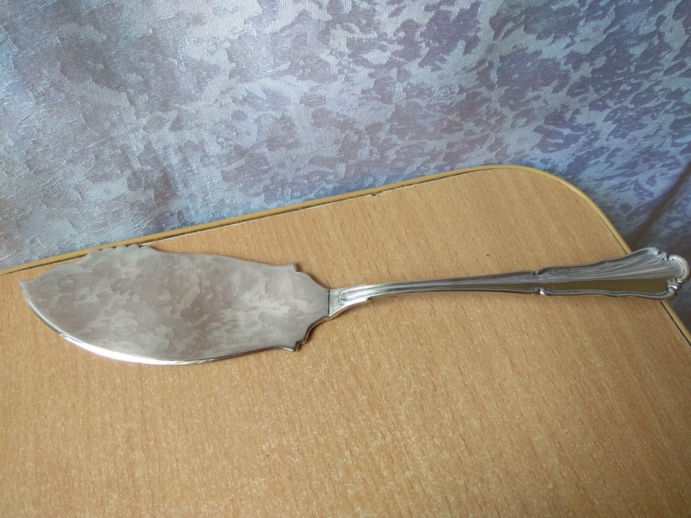 Rare Vintage SILVER Shoulder Kitchenware Cake spatula stamp 800