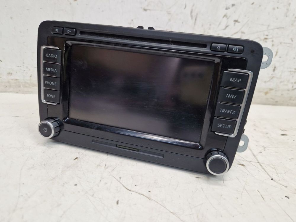 Radio/Multimedia Code System Not Available. Pour pour