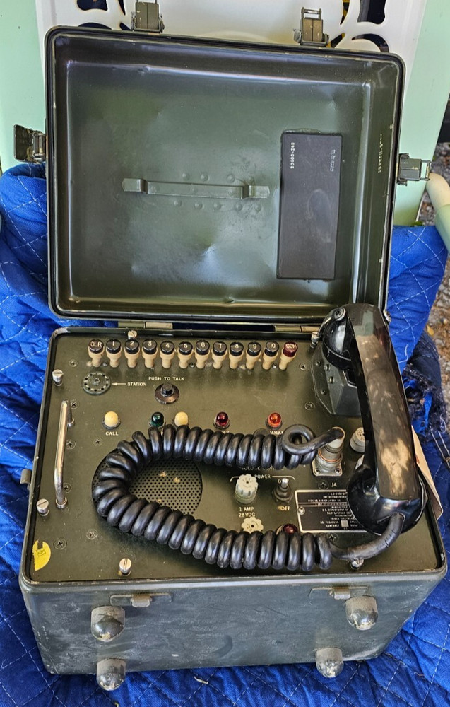 Vintage US Navy Intercommunication Set AN/GIC 17(V) Tridea Electronics